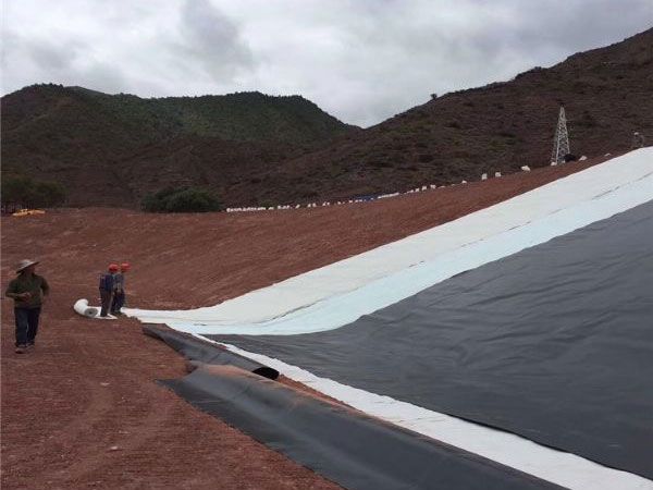 土工膜在垃圾填埋場的作用是什么？